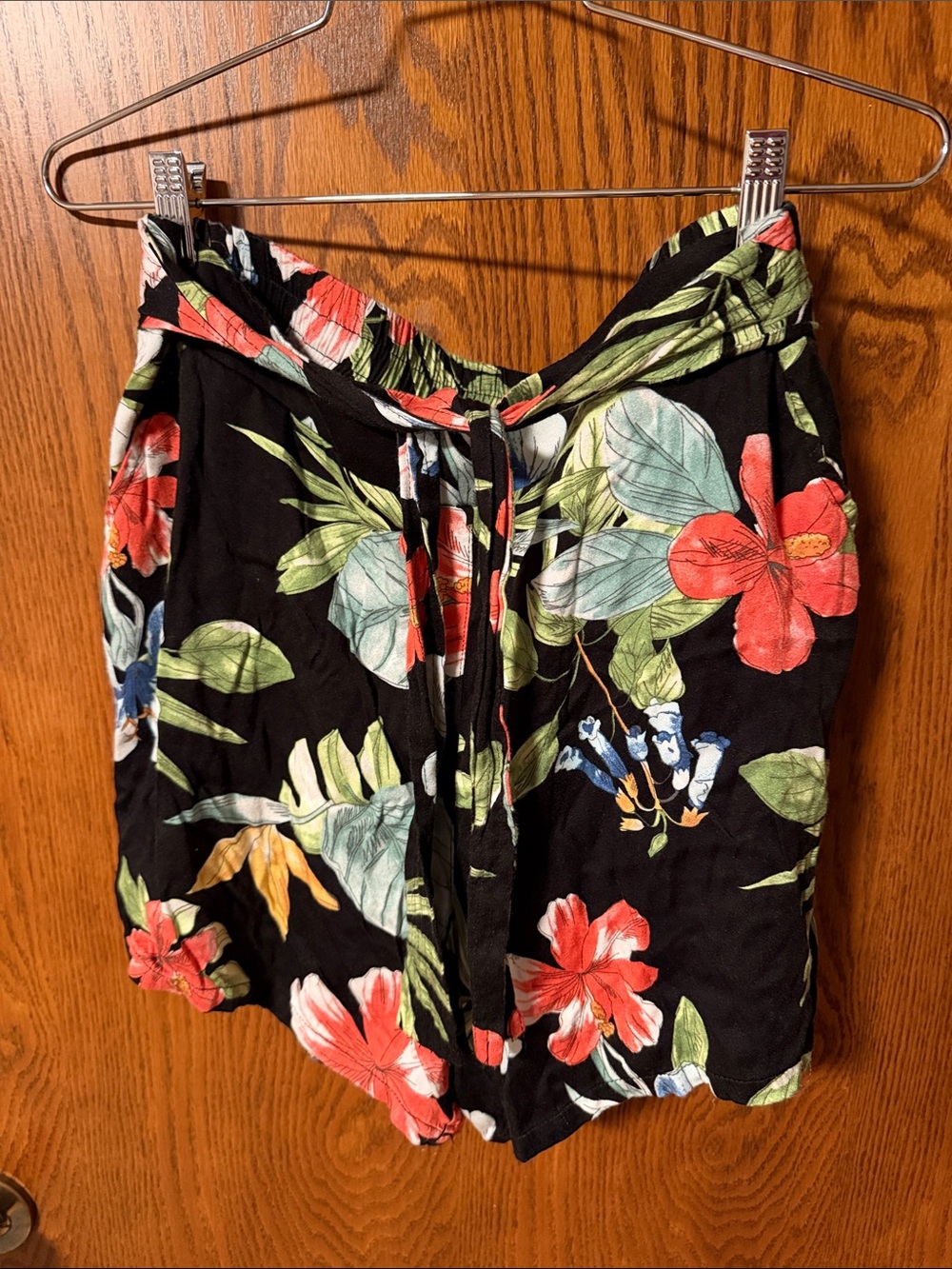 Tribal Black Floral Men’s Shirt with Green Leaves and Red Accents